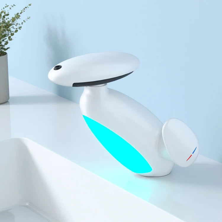 Penguin Pull-Out LED Basin Faucet